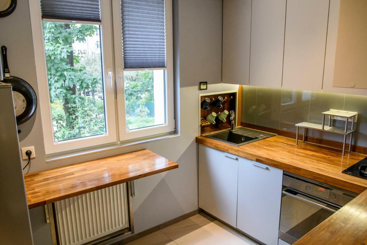 Chmielna Wood Lux Apartment Warsaw Exterior photo